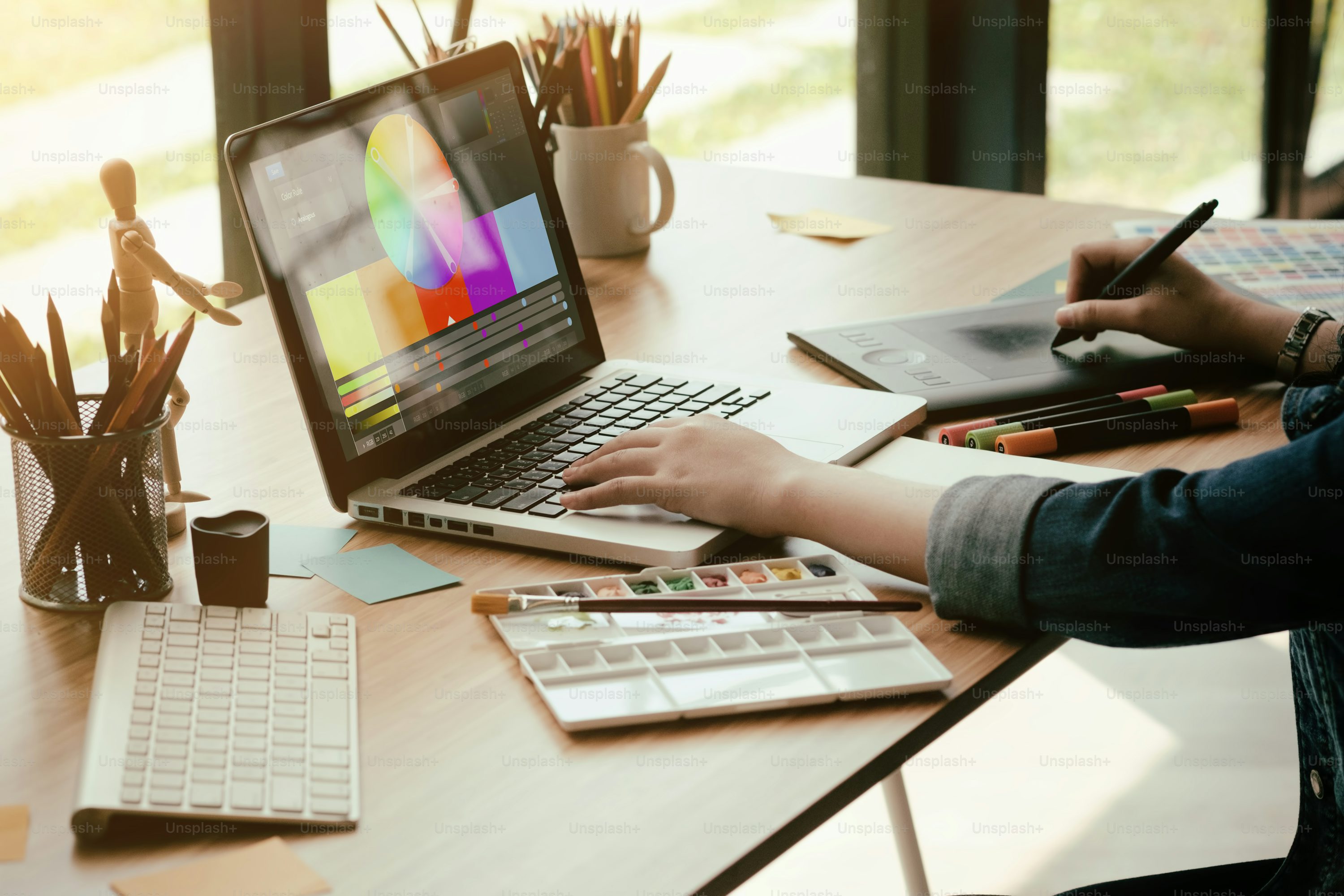 Creative & Design Jobs